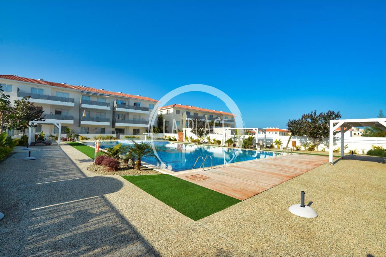 ♥ Sunny&Cozy Family Apartment ★ Walk To The Beach☼ Paralímni Kültér fotó
